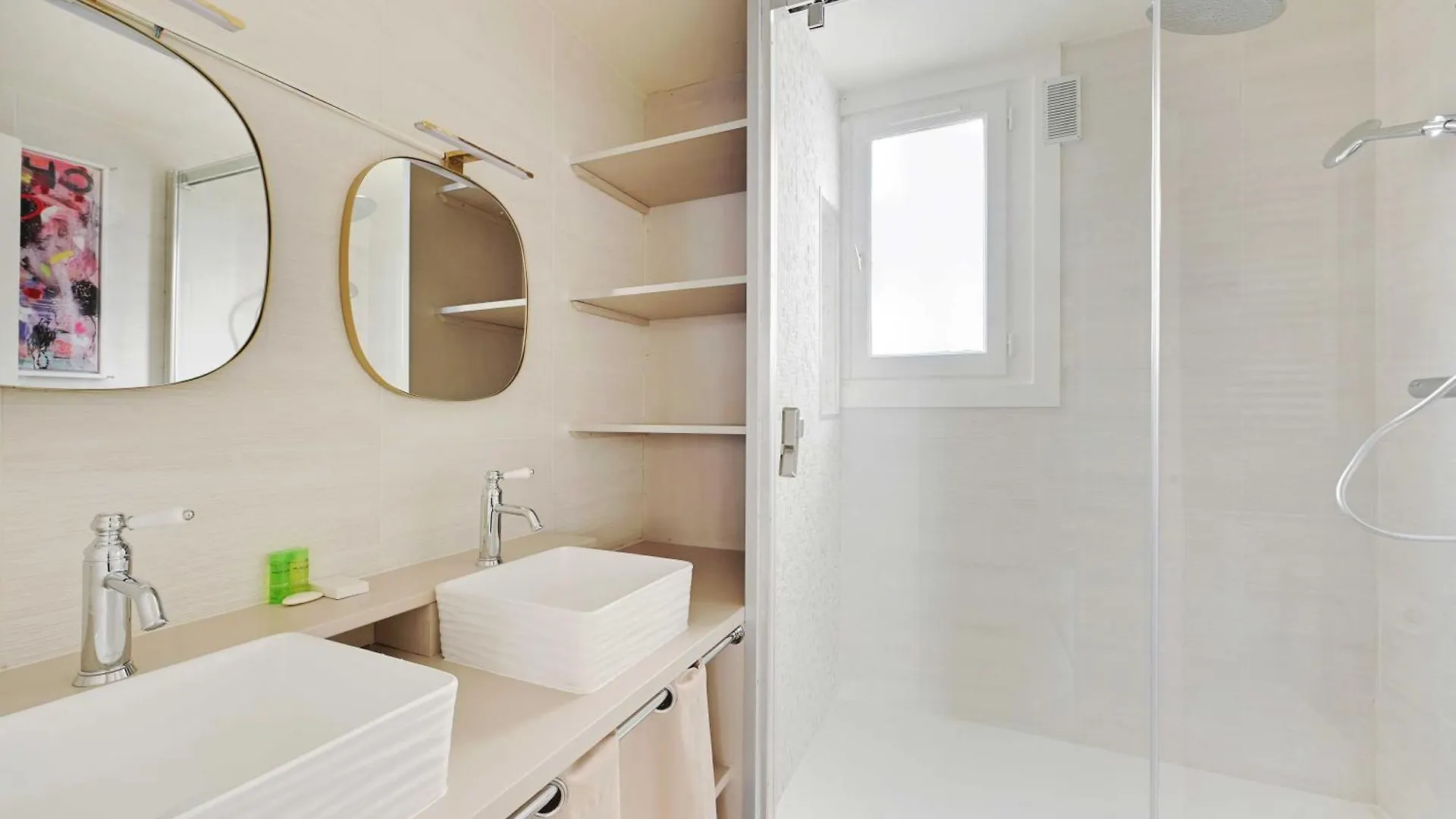 Beautiful Apartment 2Br - 4P Republique Temple Paris